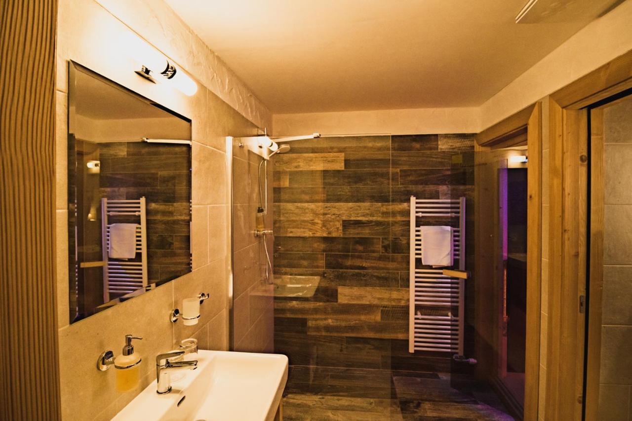 Cardinal Jasna Mountain Wellness Apartment Demanovska Dolina Ngoại thất bức ảnh